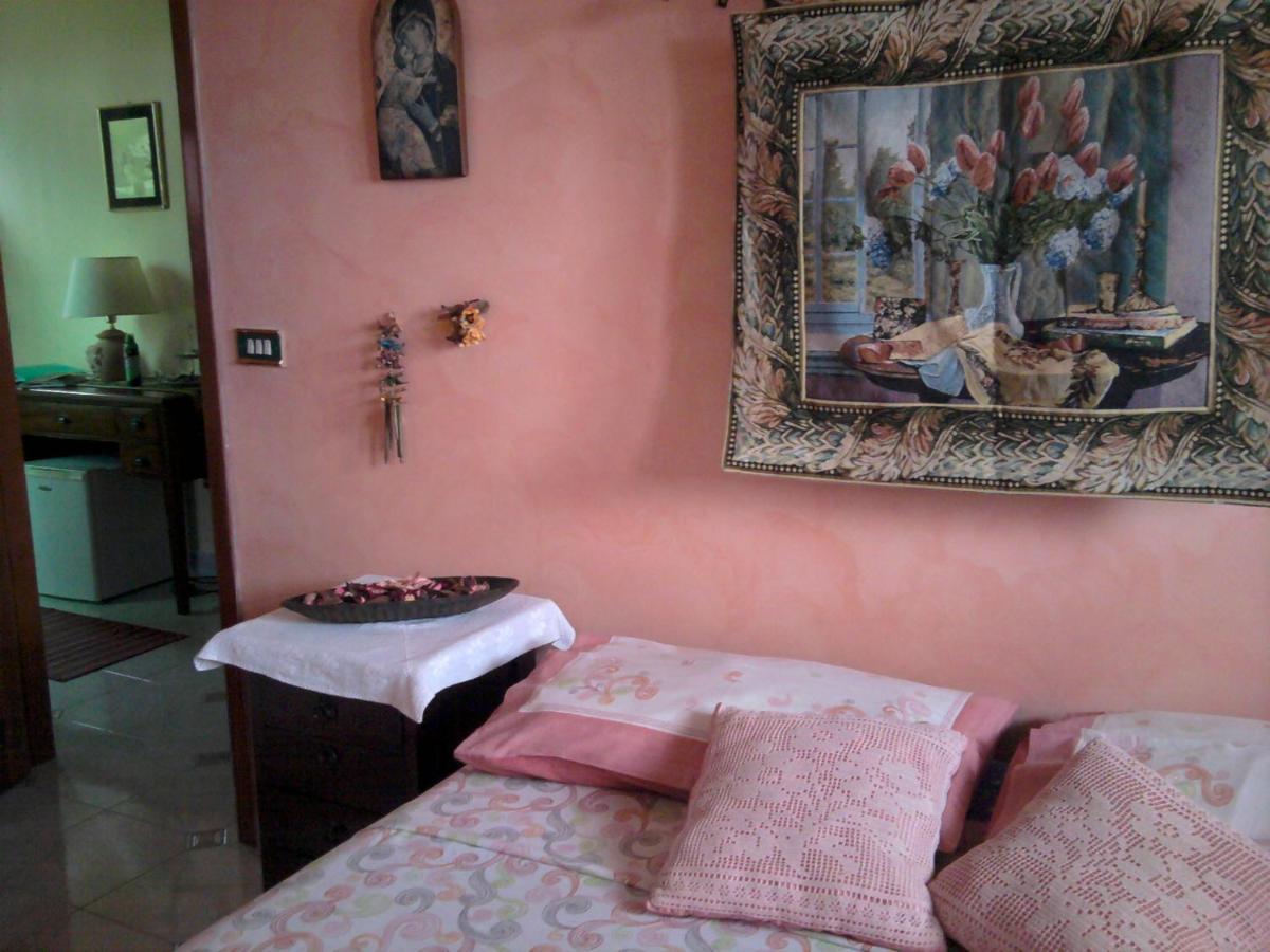 La Casa Di Mariu Bed & Breakfast Фурнари Екстериор снимка